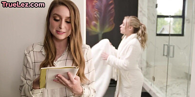 Lez medium boobs babe rimmed and pussyfingered by GF