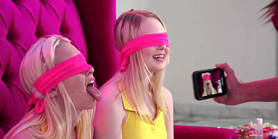 Lez squirting bitches lick pussies in threesome session