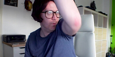 Leeds dude gets a blowjob from cosplay beauty