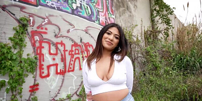 Stumbling upon hot Latina ready to fuck