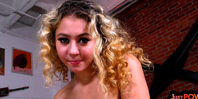 POV curly hair amateur giving brain before getting pussy stuffed