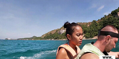 Amateur Thai teen sucking BWC on jet ski