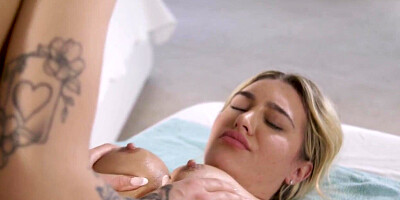 Brunette lesbian massage then licks gf