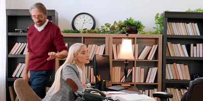 Office bigbooty bae fucked by dirty boss in doggystyle