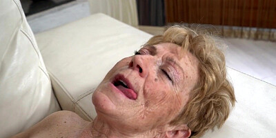 Slutty grandma sucking dick for cum