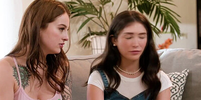 Stepdaughters fulfill's Penny's desires