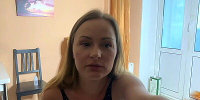 College girl masturbating on live cam