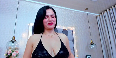 Big tits Latin MILF dp tpying herself
