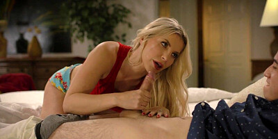 Stepmommy deepthroats stepson cock before hairypussy fucked