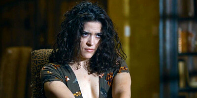 Cocksucking babe in stockings bounces on BF's hard cock