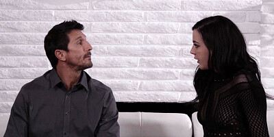 Teen hottie gets pussy eaten