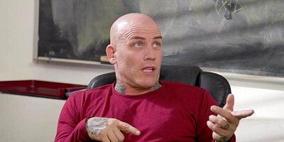 Pierced babe pussypounded in doggystyle after deepthroat