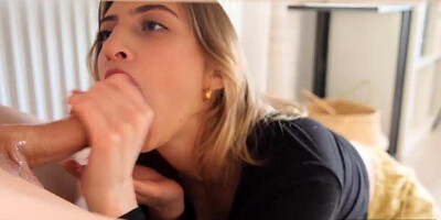 Sucking his Dick Deepthroat under the Table