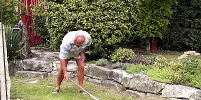 Teen gets pussy eaten and sucks