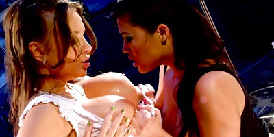 Brunette video with dainty London Keyes from PUBA