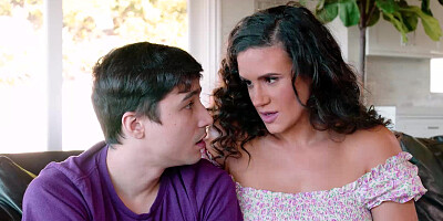 Penny Barber Received Jizz from Ricky Spanish