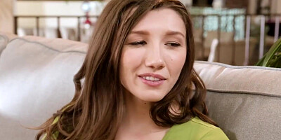 Jane, Maddy and Maya fills Penny's pussy