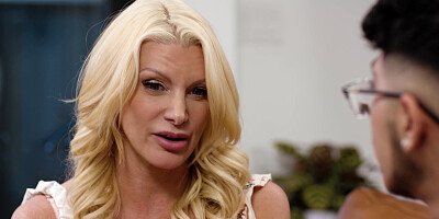 Mature moms fantasies turn into reality