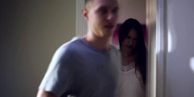 Babe is fucked by gfs stepbro in hallway