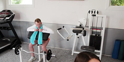 Young guys fitness trainer is a hot MILF