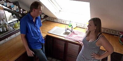 Stepdad (50+) fucks my wet pussy for the first time