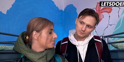 Cheating GF Aria Logan Romantic Affair With Her Roommate - HORNY HOSTEL