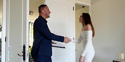 PASSION-HD Million Dollar Matchmaker Fucks Client