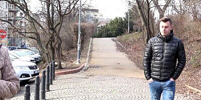 Horny Grannies Sharing One Lucky Guys Cock In Reverse Gangbang