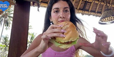 Asked the waiter to cum on my face in a public cafe - I only like to dine covered in cum