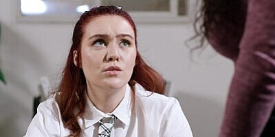 GIRLSWAY All Natural MILF Jewell Marceau Brought Pussy For PAWG Stepdaughter Freya Parker s Lunch
