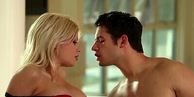 BABES - Riley Steele & Giovanni Francesco About To Make Dinner But There's Enough Time For Quickie