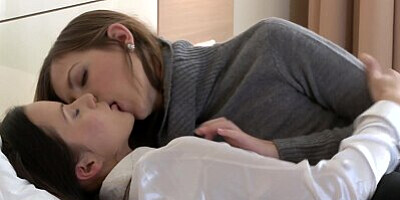 Lesbian (FULL SCENE) Natural brunettes kiss deeply and fuck each other with real passion - by Lesbea