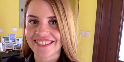 Hot Cop Girl gives sensual Blowjob!