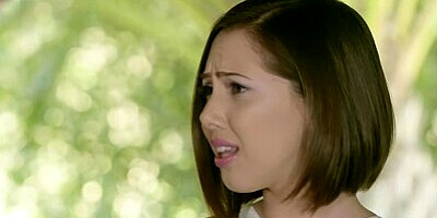 Twistys - Smoking Hot Jenna Sativa Enjoys Her Pussy Worshipping Reward From Sexy MILF Chanel Preston