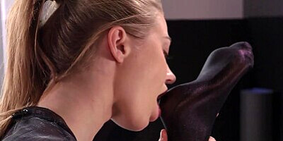 Hot gym bunnies work out their pussies with a strapless dildo