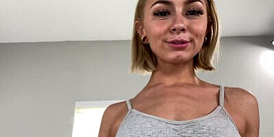 Hard Sex with Petite Blonde Amateur Chloe Temple Takes BBC Brickzilla
