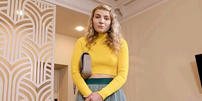 HUNT4K. Sexy blonde has an anal act not with her magician boyfriend