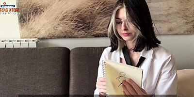 Psychology session got out of hand, A psychologist gave her young client sex