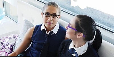 Mylfed - Hot Milf Taught Two Innocent Teen On How To Squirt