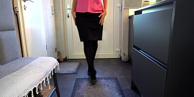 hot office slut in pencil skirt, silk top and high heels gets fresh bosses cum in her pantyhose