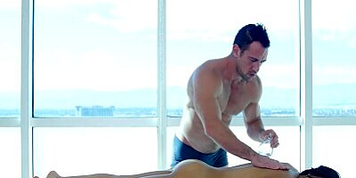 PornPros Big ol boobie Shay Evans massage fuck and facial