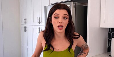 Stepsis Jade Maris tells Stepbro, I wanna be the GoodLittle Whore they Think I am - S11:E5