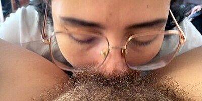 Lesbian sucking a sweet hairy bush