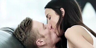 Babes - teens Mia Malkova, Dillion Harper share in FFM threesome