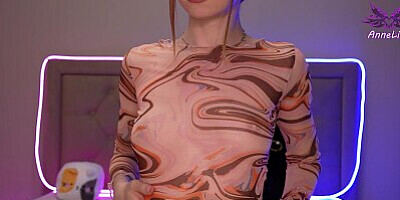 Slut AnneLitt does anal fisting