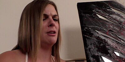 4K/ Kendra Lynn Wrote A Bad Check For An Expensive Painting And Fucks Gerald To Forgive The Debt!
