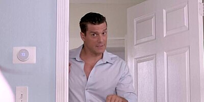 FAMILY HOOK UPS - Aubree Valentine's Step Father Makes Her Squirt Everywhere Various Times