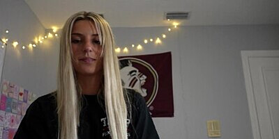 18 Year Old College Slut Sucks a Frat Boys Dick in Her Dorm Room!
