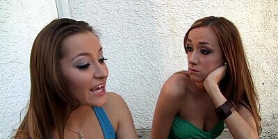 Gracie Glam Invited Layden Sin To Sunbathe & Fuck