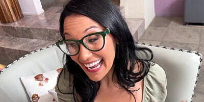 Testing Jada Greene's Goods: Pocket Pussy vs. Real McCoy on PornDudeCasting!